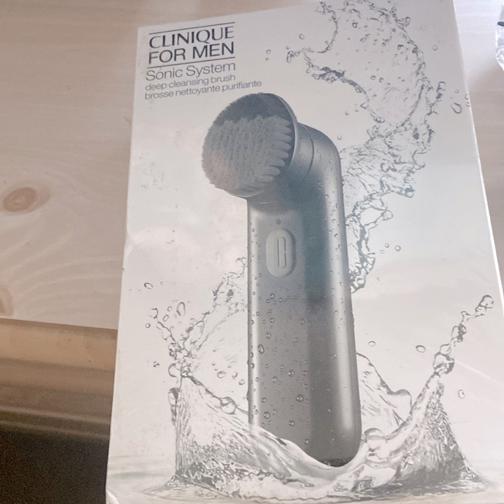 Sonic System CLINIQUE FOR MEN 
Deep Cleaning brush brosse nettoyante purifiante